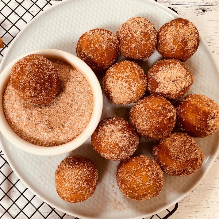 	Donut Hole (1/2 Dozen)